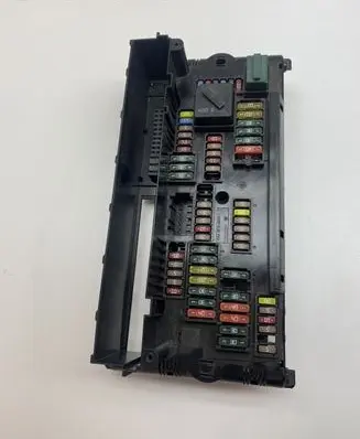 BMW 5 F10 F11 Fuse module 923442101