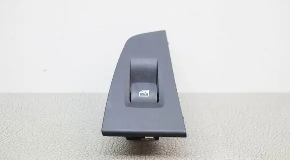 BMW 1 F40 Electric window control switch 7950756 7480262