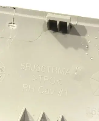 Chrysler Pacifica Other interior part 5RJ36TRMAB