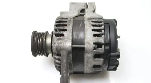 Opel Insignia A Generator/alternator 13502583