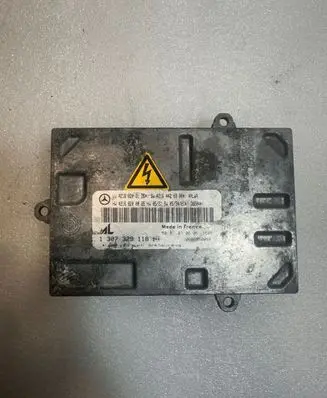 Mercedes-Benz S W221 Xenon control unit/module A2168203126