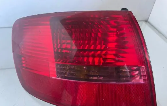 Audi A6 S6 C6 4F Rear/tail lights 89034302