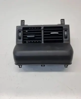 Rear air vent grill