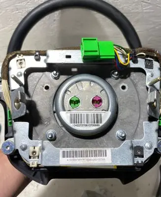 Volvo V70 Steering wheel 30643383 30645585 HABC0A1