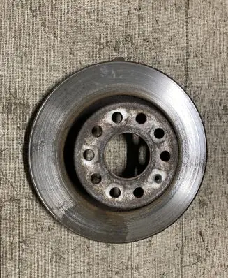 Volkswagen Golf Plus Front brake disc