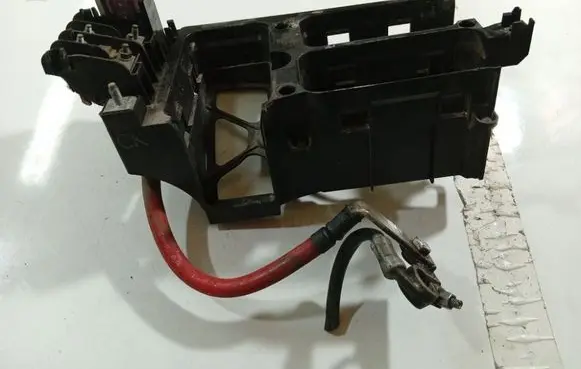 Opel Astra H Fuse box set 1534964
