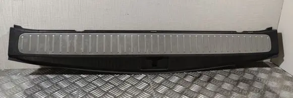 Opel Zafira C Trunk/boot sill cover protection 322225228