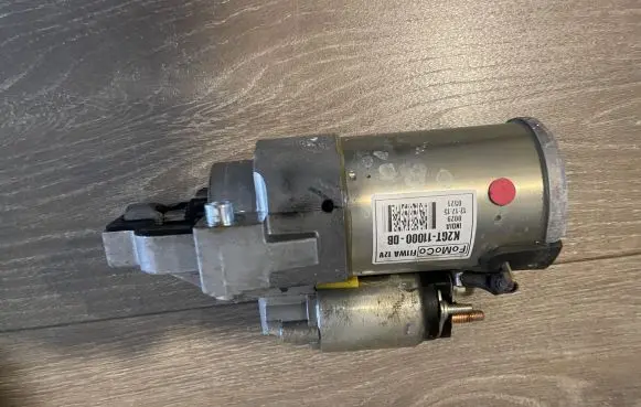 Ford Kuga II Starter motor K2GT11000DB