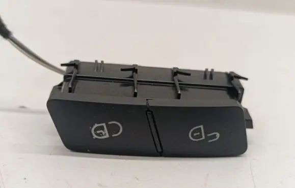 Mercedes-Benz GLA W156 X156 Central locking switch button A2049058502