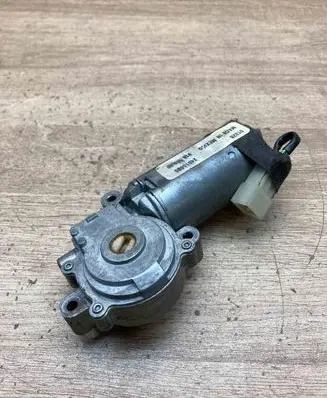 Jeep Grand Cherokee (WJ) Sunroof motor/actuator 24015690