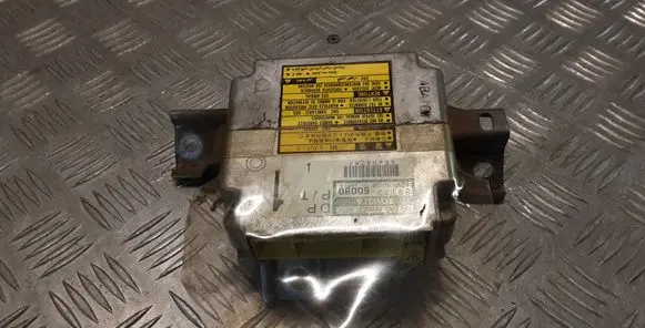 Toyota Land Cruiser (HDJ90) Airbag control unit/module 8917060090