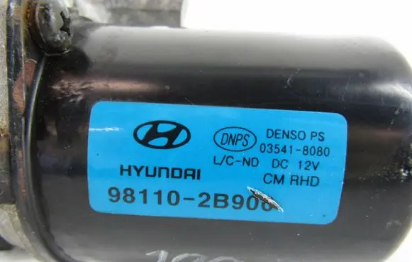 Hyundai Santa Fe Wiper motor 981102B900