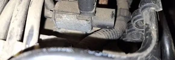 Ford C-MAX I Turbo solenoid valve