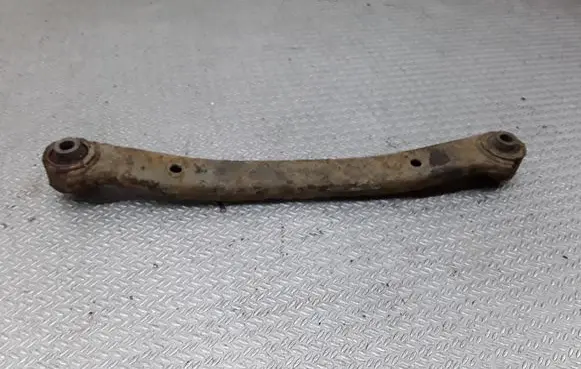 KIA Carens II Rear control arm