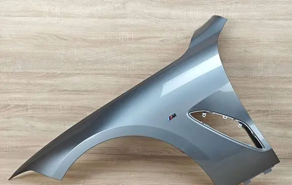 BMW 8 G16 Fender 