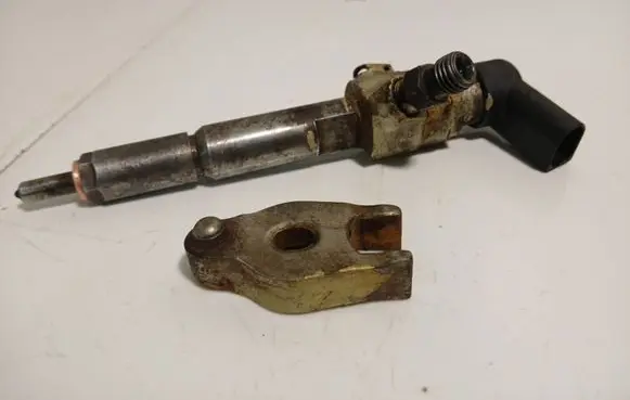 Ford Mondeo MK IV Fuel injector 4M5Q9F593AD