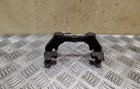 Skoda Octavia Mk2 (1Z) Brake caliper pad carrier rear 
