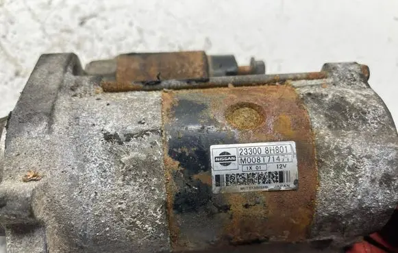 Nissan Primera Starter motor 233008H801