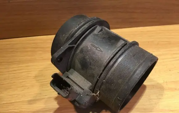Peugeot 607 Mass air flow meter 5WK97001 9645948780