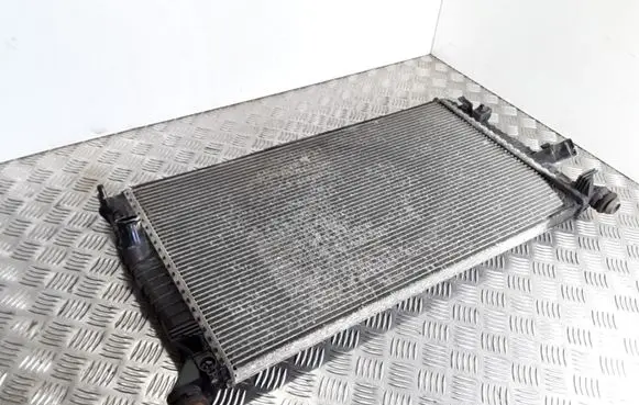 Volvo V50 Coolant radiator 3M5H8005TJ