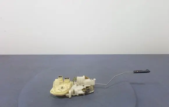 Honda Civic Front door lock