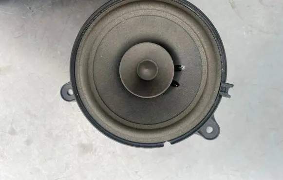 Renault Zoe Front door speaker 281441333R