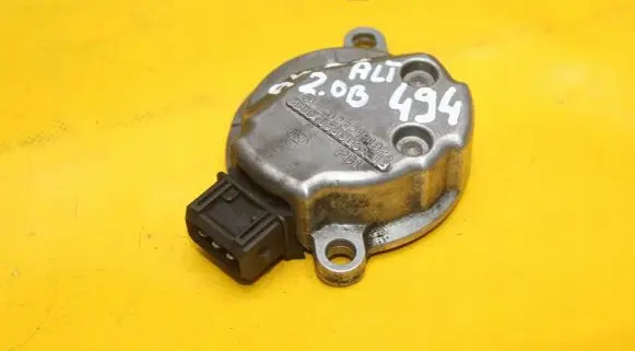 Audi A4 S4 B6 8E 8H Camshaft position sensor 058905161B