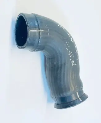 Audi A4 S4 B7 8E 8H Intercooler hose/pipe 8E0145837C