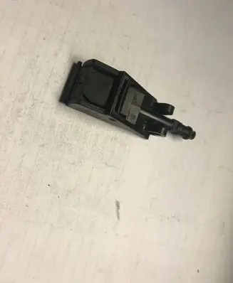 Volkswagen e-Up Windshield washer spray nozzle 6E0955985B