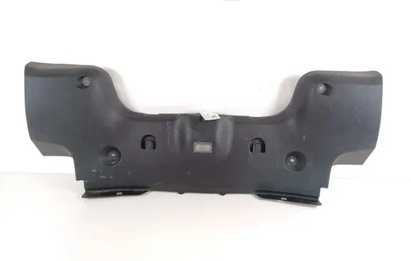 Trunk/boot sill cover protection