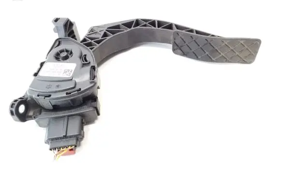 Audi A5 8T 8F Accelerator throttle pedal 8K1723523