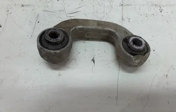 Volkswagen PASSAT B5 Front anti-roll bar/stabilizer link 