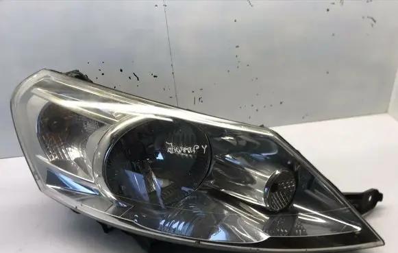 Citroen Jumpy Headlight/headlamp 89902606 nr314