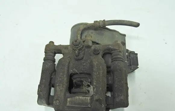 Peugeot 308 Rear brake caliper 0204749603 D3P1033 07032014