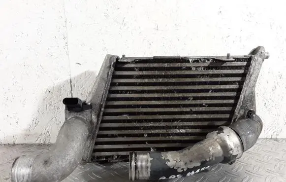Audi A8 S8 D3 4E Intercooler radiator 4E01458050