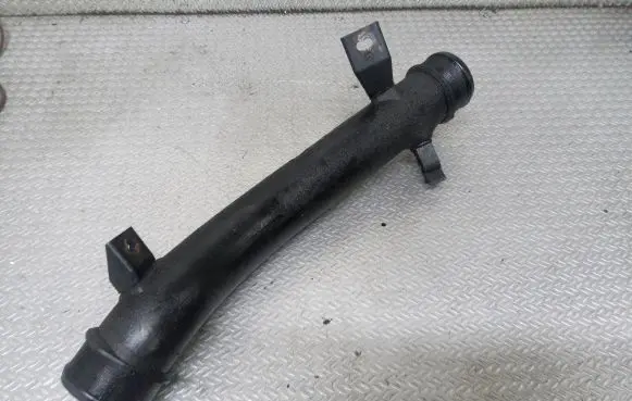 Intercooler hose/pipe