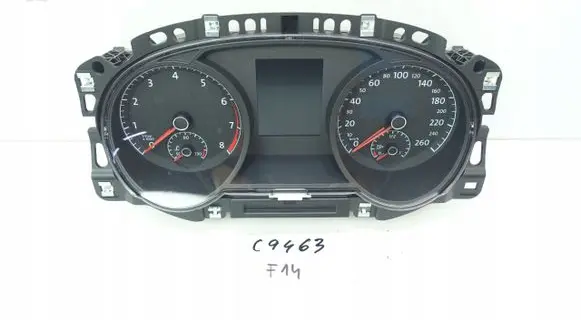 Volkswagen Golf VII Speedometer (instrument cluster) 5G1920740D