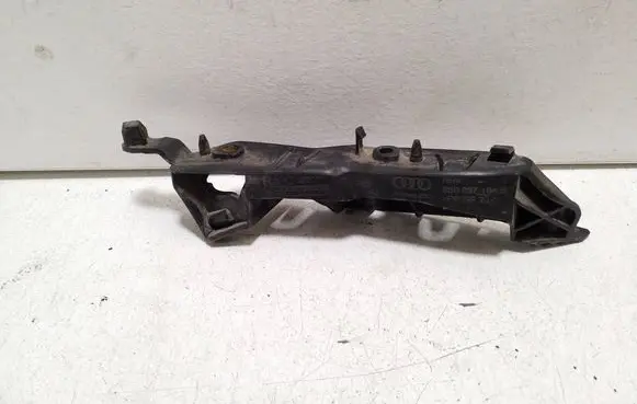 Audi TT TTS RS Mk3 8S Front bumper mounting bracket 8S0807184B