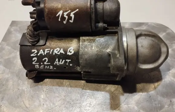 Opel Zafira B Starter motor
