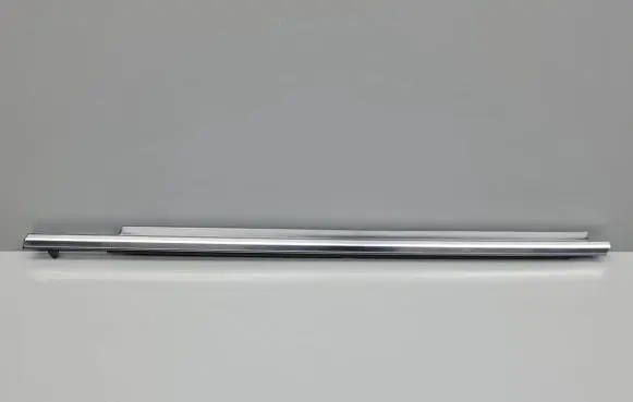 Mazda 3 III Rear door glass trim molding