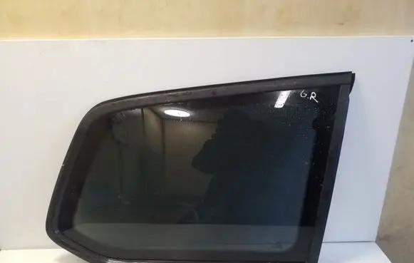 Ford Galaxy Rear side window E643R002092