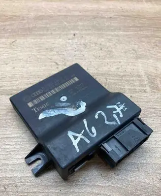 Audi A6 S6 C6 4F Gateway control module 4F0907468D 4F0910468A Used