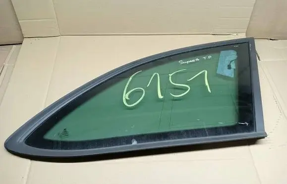 Skoda Superb B6 (3T) Rear side window