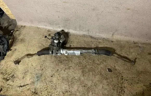 Mercedes-Benz A W169 Steering rack A1694660638