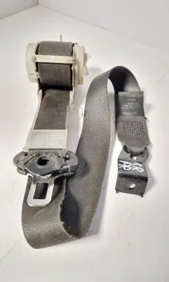 Opel Vectra C Front seatbelt 040165 1372808