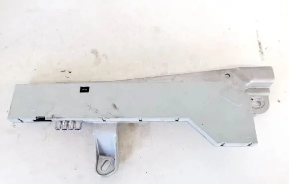 Antenna control unit