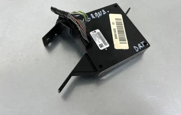 Jeep Grand Cherokee Keyless (KESSY) go control unit/module P68052899AH 03339030107