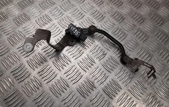 Mercedes-Benz A W177 Air suspension front height level sensor A0009050908