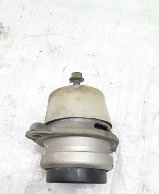 Porsche Cayenne (9PA) Engine mount bracket 94837505001