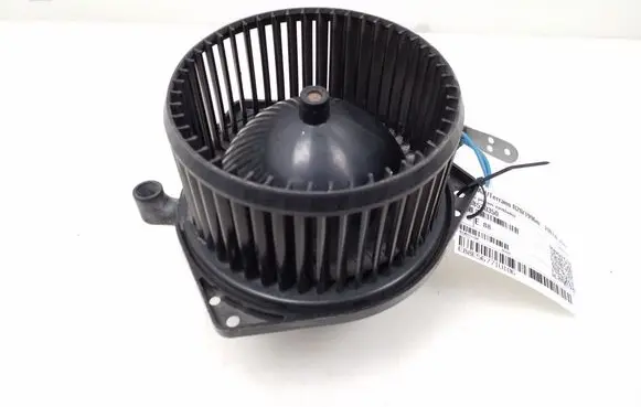 Nissan Terrano A/C air flow flap actuator/motor 4868530350